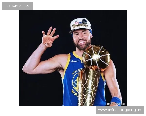 乔丹·汤普森又买新豪宅了？普通人这工资根本想象不到