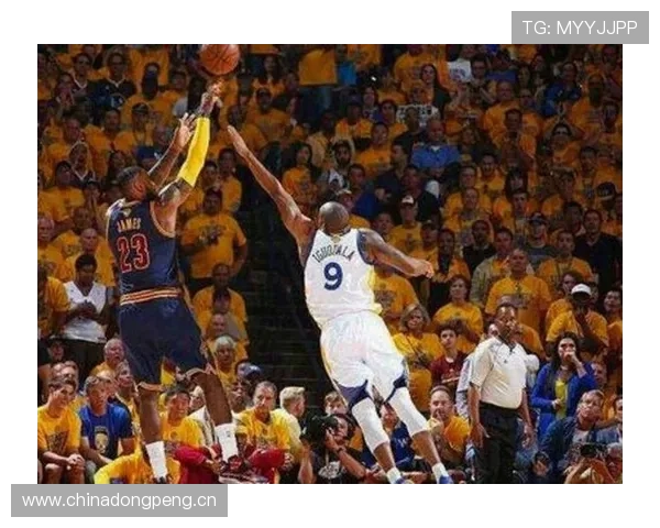 德雷蒙德·格林挡拆防守提升勇士篮板对抗强度显著